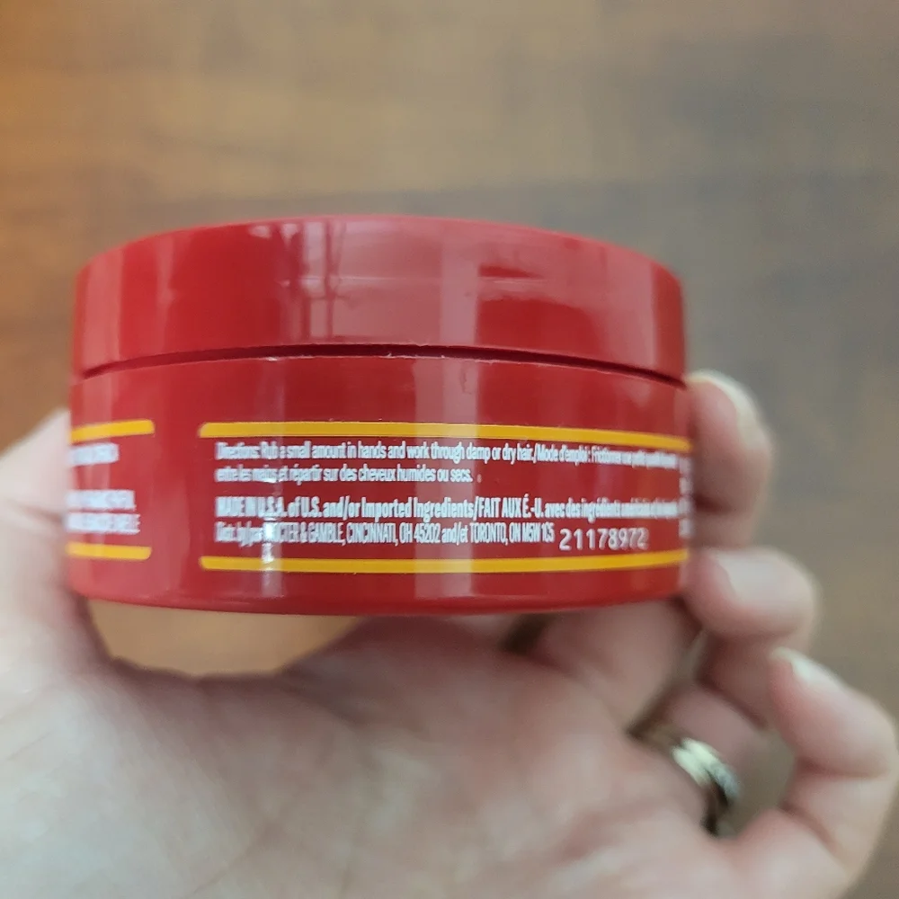 Old Spice Stay In Place Putty 2.22 Oz Nwt